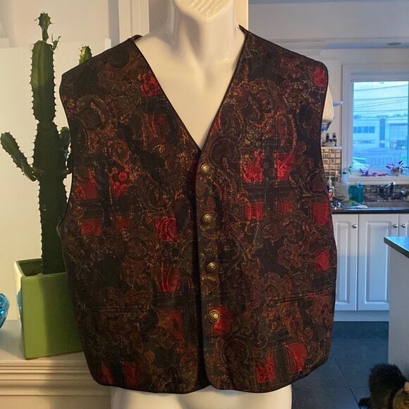 Suit vest Le château - Picture 1 of 8